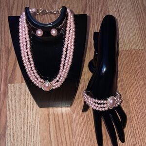 Elegant Pink Pearl Jewelry Set